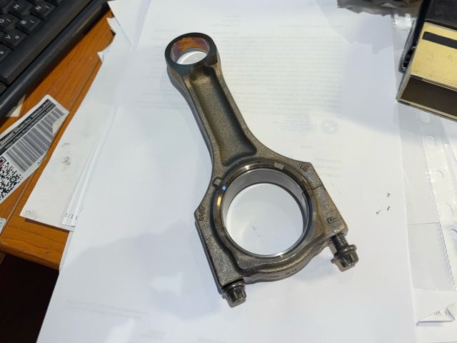 bontott BMW X3 Hajtókar