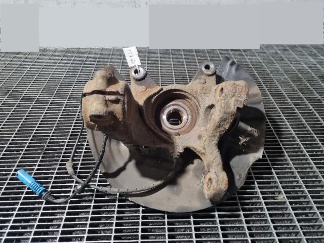 bontott BMW X3 Jobb első Csonkállvány