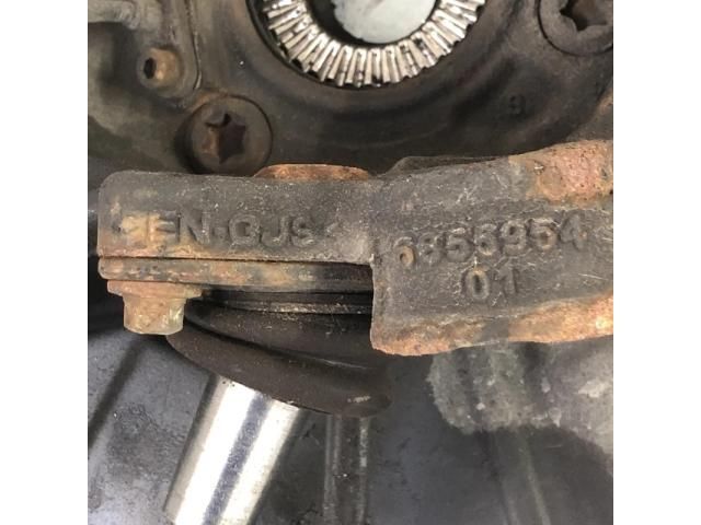 bontott BMW X3 Jobb első Csonkállvány