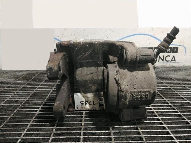 bontott BMW X3 Jobb első Fékkengyel