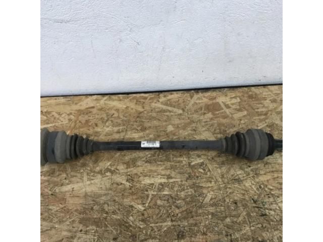 bontott BMW X3 Jobb hátsó Féltengely