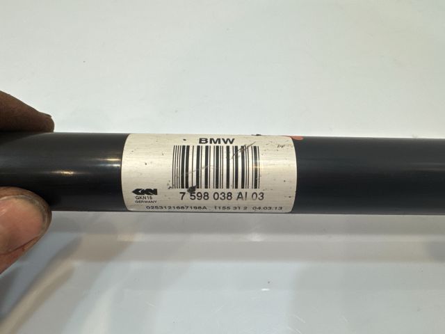 bontott BMW X3 Jobb hátsó Féltengely