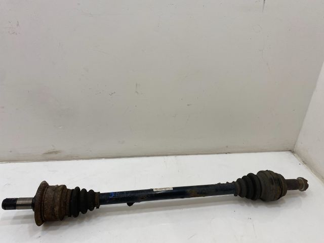 bontott BMW X3 Jobb hátsó Féltengely