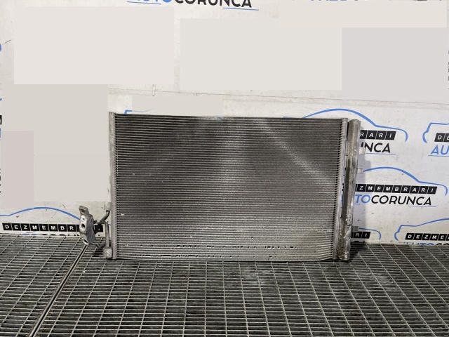 bontott BMW X3 Klímahűtő Radiátor