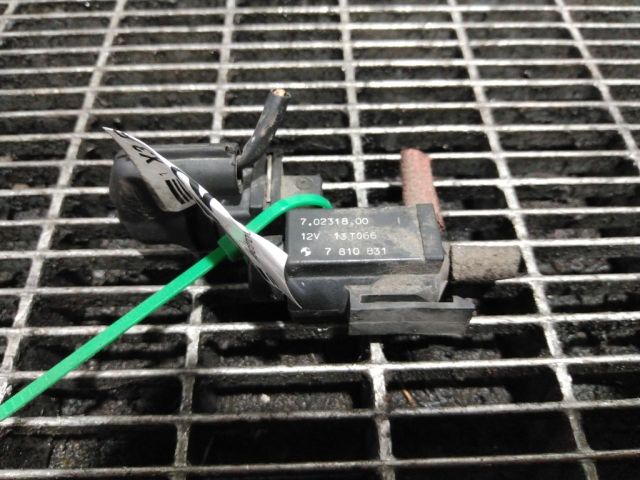 bontott BMW X3 Lefújószelep