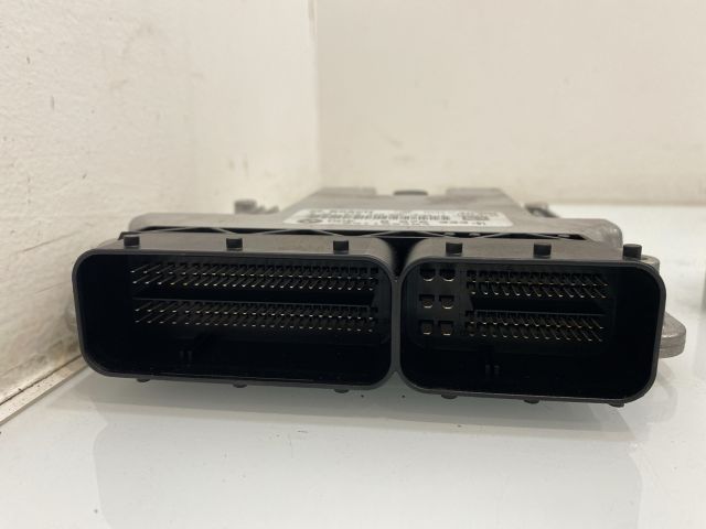 bontott BMW X3 Motorvezérlő