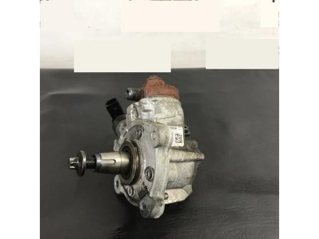 bontott BMW X3 Nagynyomású Szivattyú