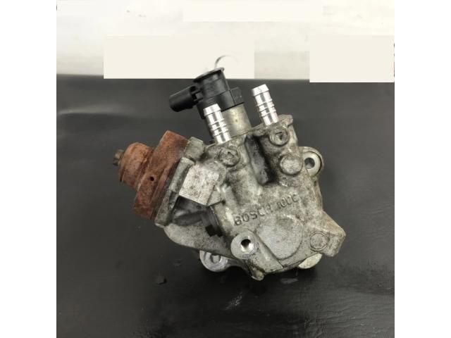 bontott BMW X3 Nagynyomású Szivattyú