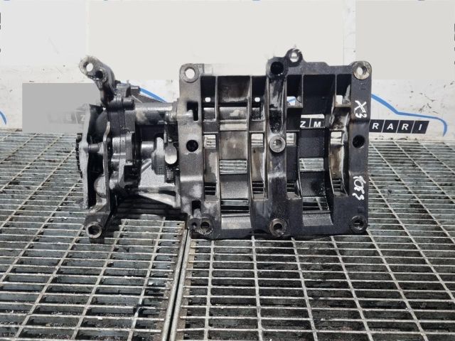 bontott BMW X3 Olajszivattyú