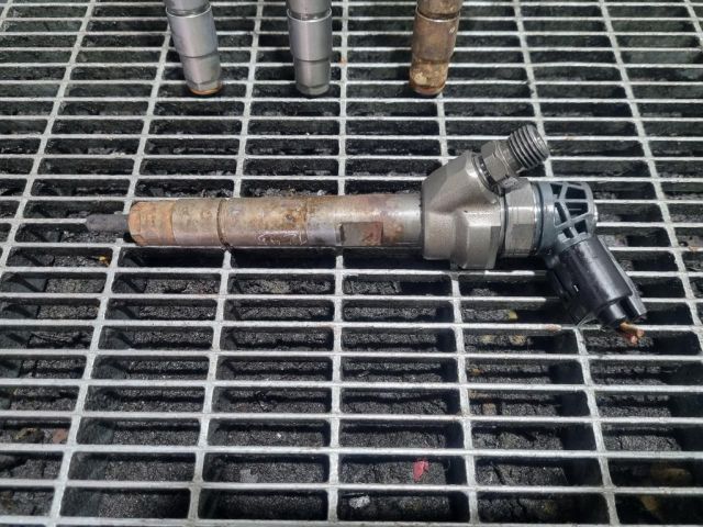 bontott BMW X3 Porlasztó (1 db)