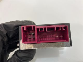 bontott BMW X3 Üzemanyag Szivattyú Relé