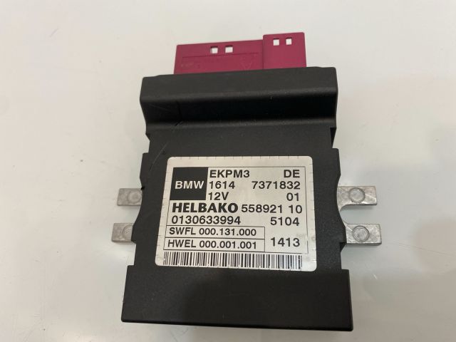 bontott BMW X3 Üzemanyag Szivattyú Relé