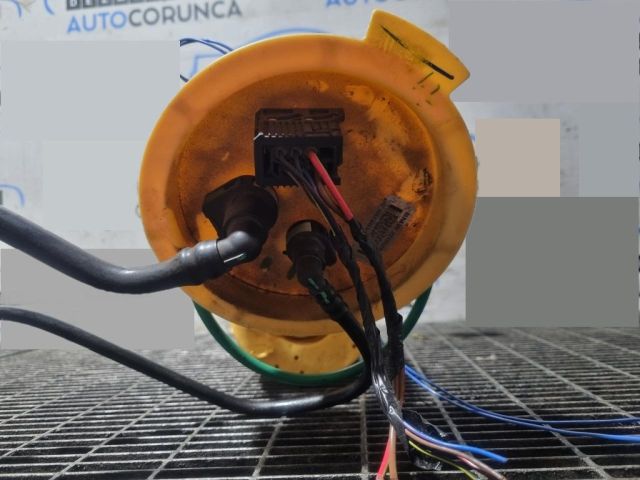 bontott BMW X3 Üzemanyag Szivattyú