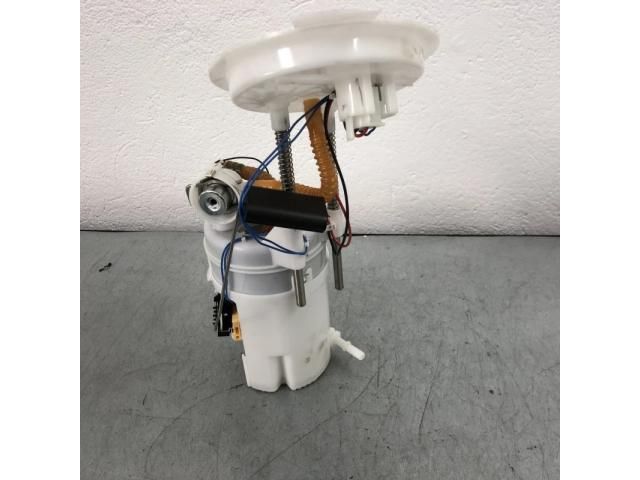 bontott BMW X3 Üzemanyag Szivattyú