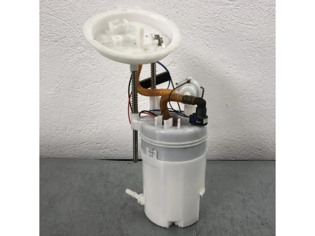 bontott BMW X3 Üzemanyag Szivattyú