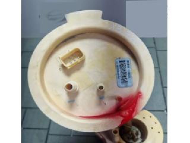 bontott BMW X3 Üzemanyag Szivattyú