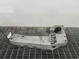 bontott BMW X3 Váltó Tartó Bak (Pozíciófüggetlen)