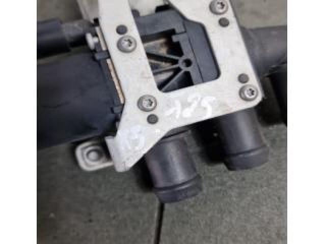 bontott BMW X3 Vízpumpa