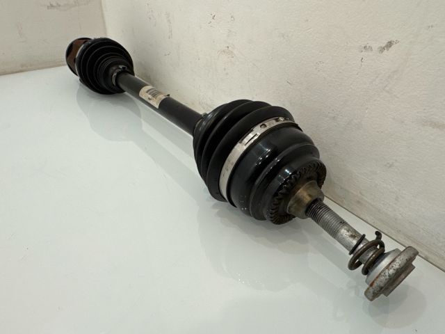 bontott BMW X3 Bal Féltengely