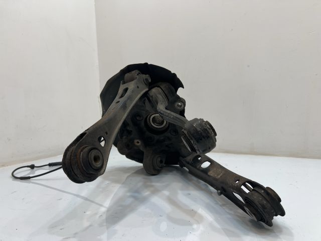 bontott BMW X3 Bal hátsó Csonkállvány