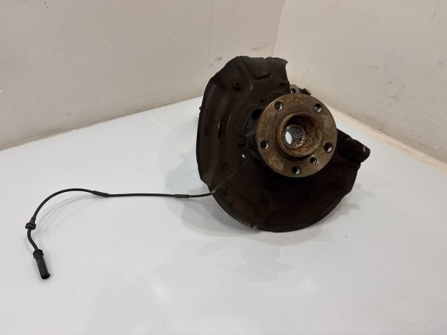 bontott BMW X3 Jobb hátsó Csonkállvány