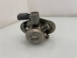 bontott BMW X3 Nagynyomású Szivattyú