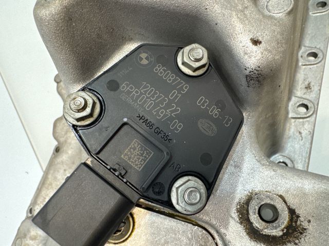 bontott BMW X3 Olajteknő