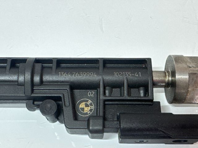 bontott BMW X3 Porlasztó (1 db)