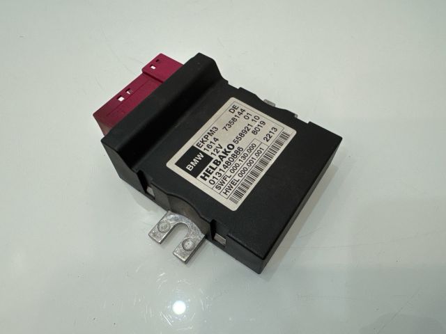 bontott BMW X3 Üzemanyag Szivattyú Relé