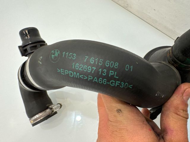 bontott BMW X3 Vízcső