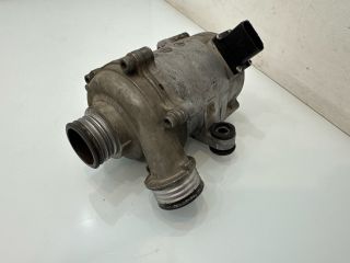 bontott BMW X3 Vízpumpa