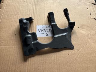 bontott BMW X3 Bal Féltengely Porvédő Lemez