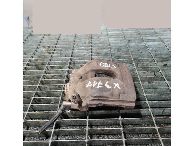 bontott BMW X3 Bal első Fékkengyel