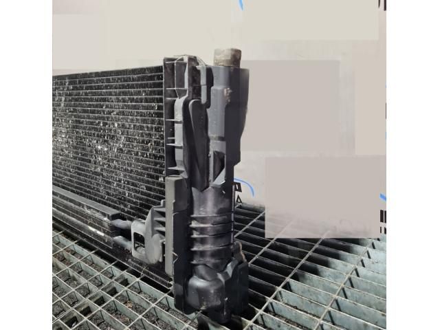 bontott BMW X3 Klímahűtő Radiátor