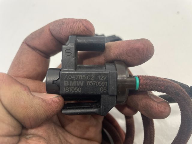 bontott BMW X3 Turbó Vákum Szelep