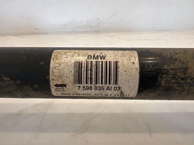 bontott BMW X3 Bal hátsó Féltengely