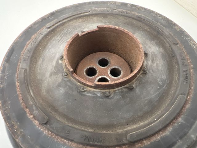 bontott BMW X3 Főtengely Szíjtárcsa