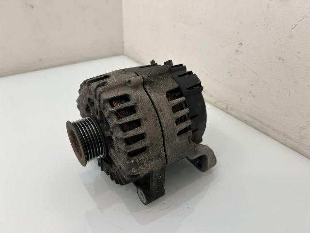 bontott BMW X3 Generátor