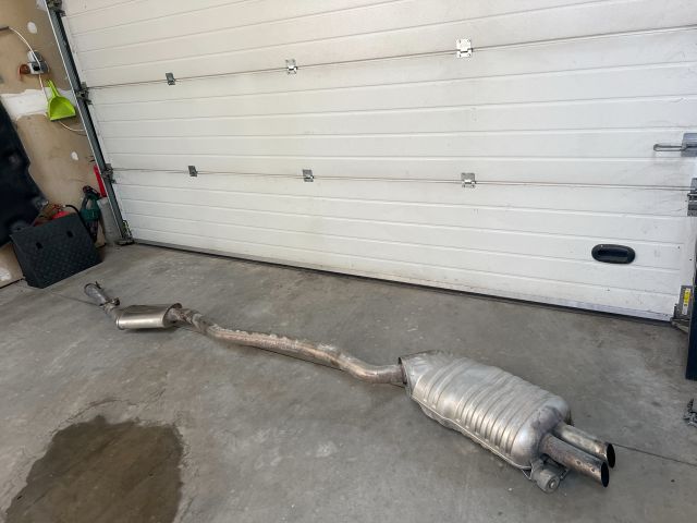 bontott BMW X3 Komplett Kipufogó Rendszer