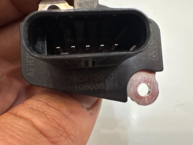 bontott BMW X3 Légtömegmérő