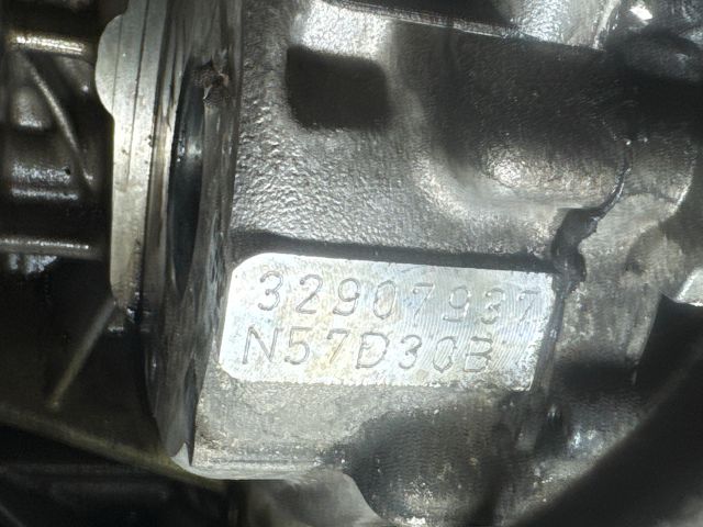 bontott BMW X3 Motorblokk (Fűzött)