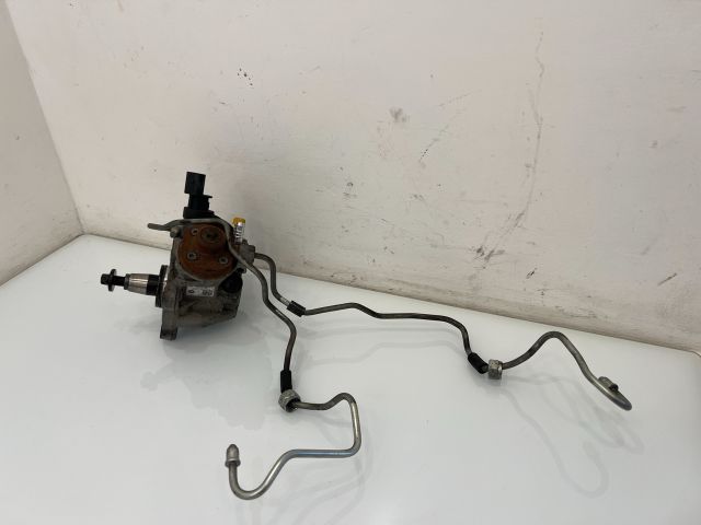 bontott BMW X3 Nagynyomású Szivattyú