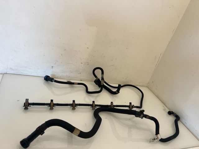 bontott BMW X3 Nagynyomású Üzemanyag Gyűjtőcső