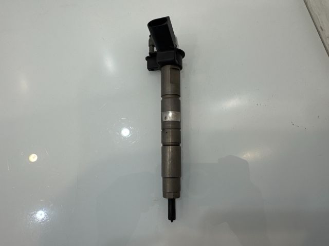 bontott BMW X3 Porlasztó (1 db)