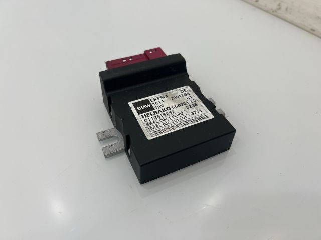 bontott BMW X3 Üzemanyag Szivattyú Relé