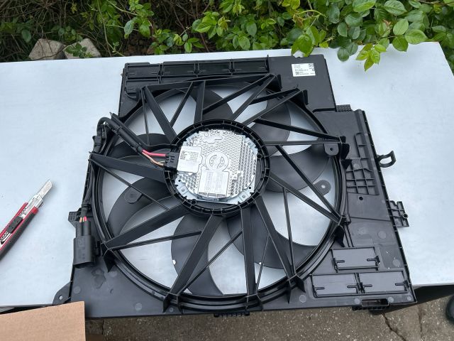 bontott BMW X3 Hűtőventilátor