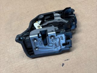 bontott BMW X4 Bal első Ajtózár