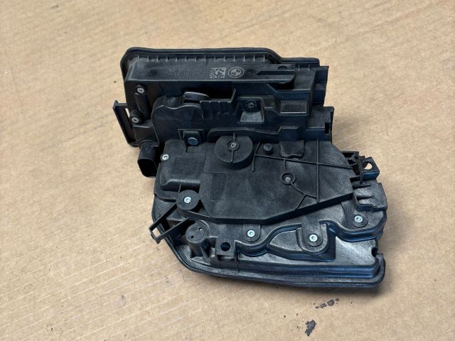 bontott BMW X4 Bal első Ajtózár