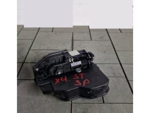 bontott BMW X4 Bal hátsó Ajtózár