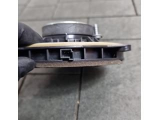 bontott BMW X4 Bal hátsó Hangszóró